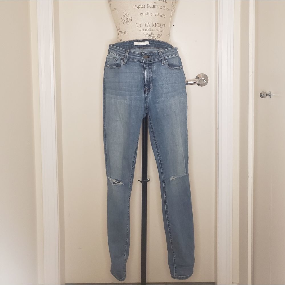 Fidelity distressed skinny jeans